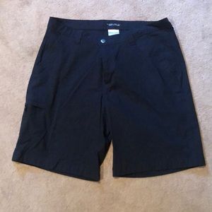 Columbia Black Nylon Shorts 38 x 10